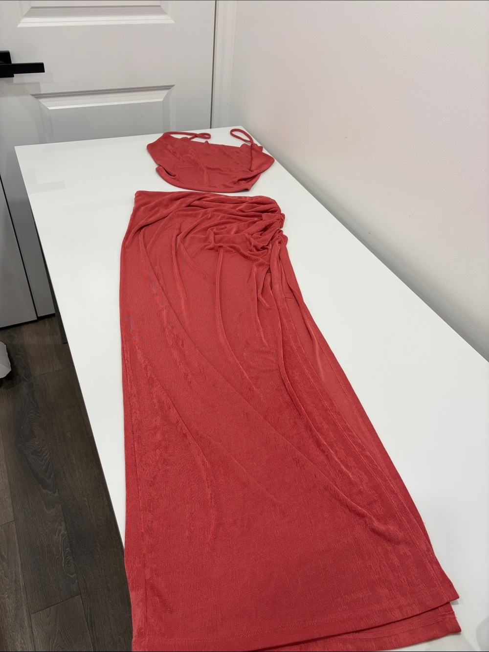 Forever 21 Red Ruched Two-Piece Skirt Set - Picture 2 of 6